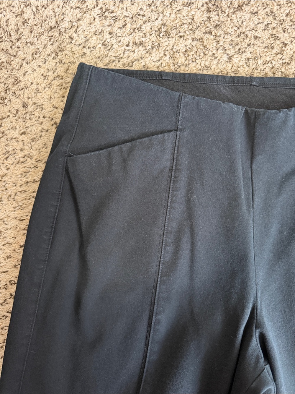Old Navy wide leg pull on pants in a lighter black color - Picture 3 of 7